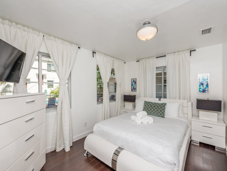 Apartment room
